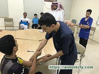 نادي حي الطرف المتوسطة يقيم دورة الاسعافات الاولية لاصابات الملاعب