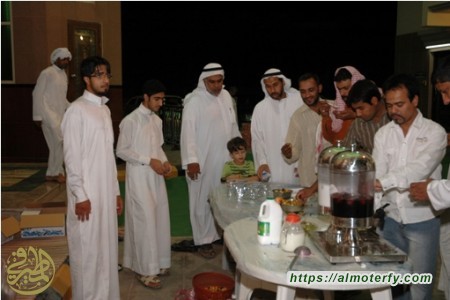 الافطار اليومي بمساجد القرية 