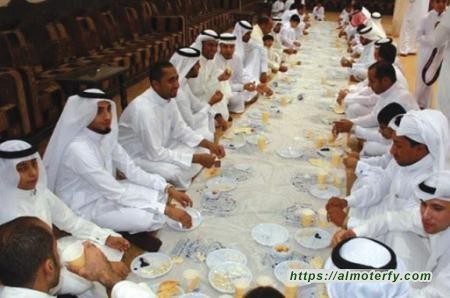 «عيد الأحساء».. مظاهر راسخة .. وعادات تتوارثها الأجيال