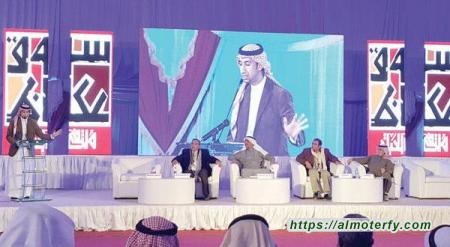 «شاعر شباب عكاظ» علي الدندن: الجائزة تذكرني بأنني ابن النخلة والنبع