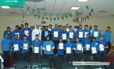 توقيع (60 ) عقد عمل بين أزميل للمقاولات وصناعي الأحساء الثالث