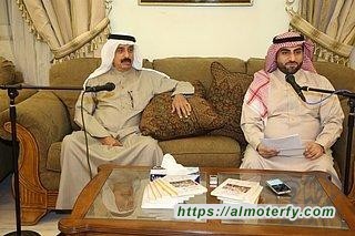 امسية شعرية وتوقيع كتاب للاستاذ عبدالله بو خمسين 