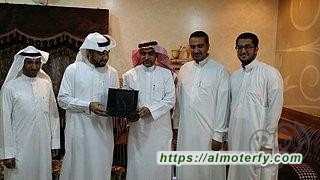 ملتقى شعراء الأحساء يحتفي بالنزر