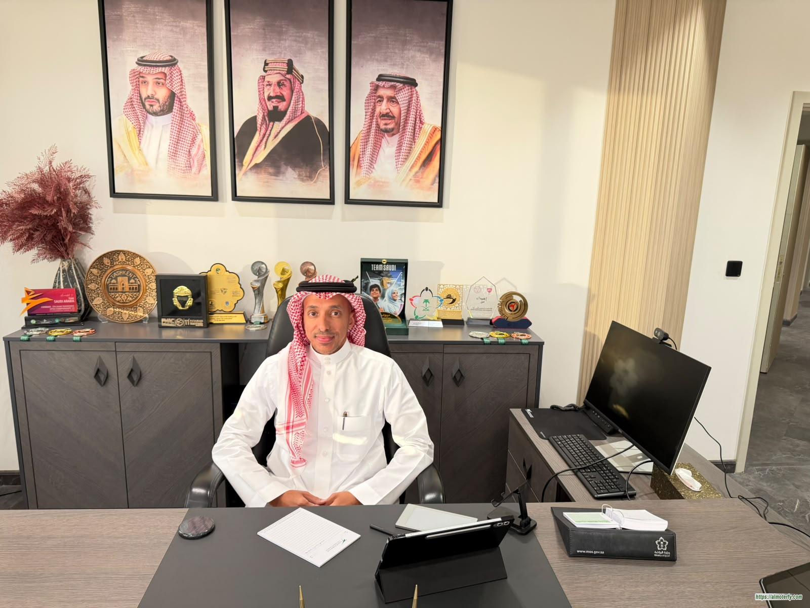 علاء الحربي يباشر مهامه مديرًا تنفيذيًا لاتحاد التايكواندو