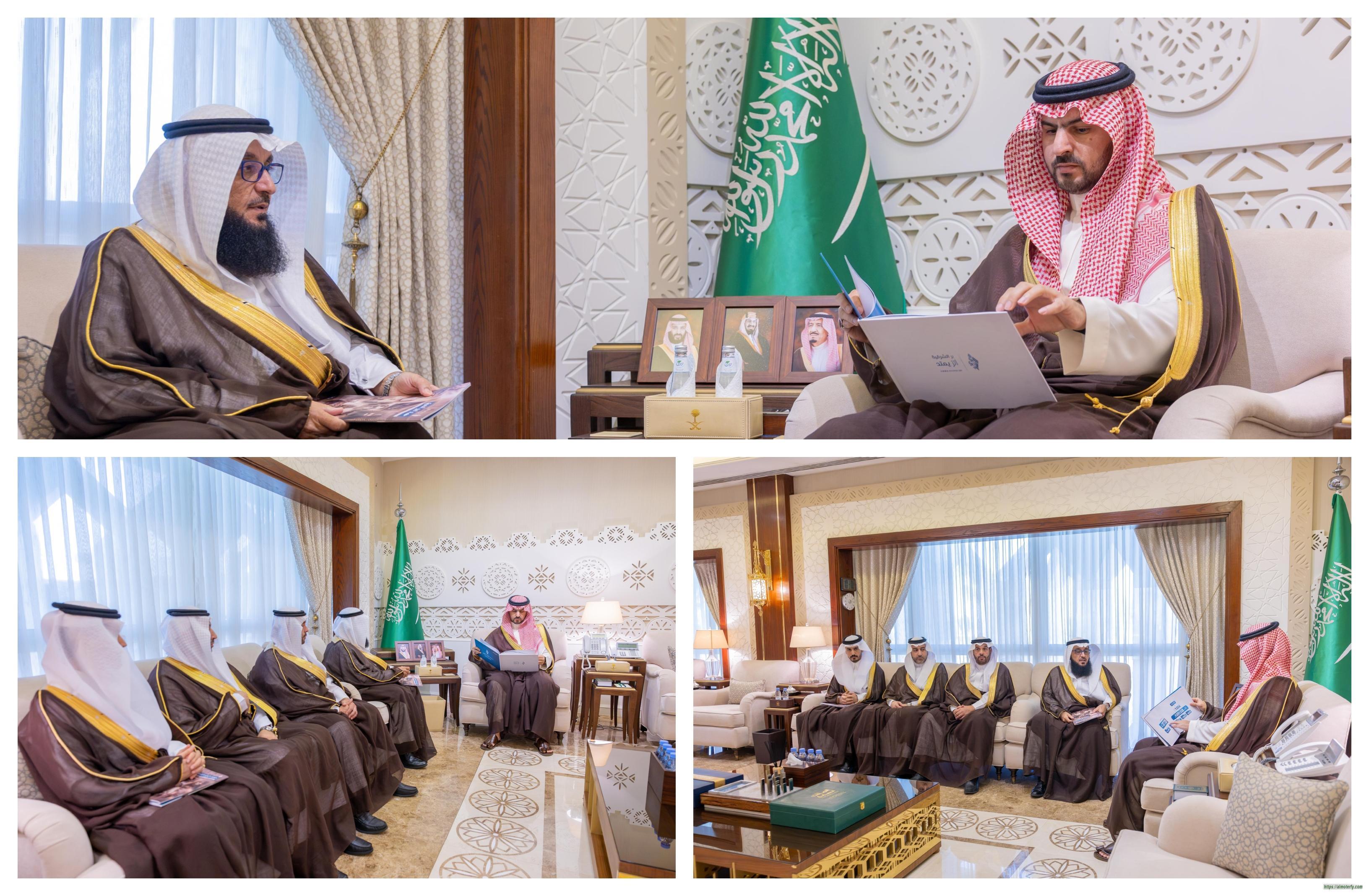 سمو نائب أمير المنطقة الشرقية يستقبل الرئيس التنفيذي لجمعية البر بالمنطقة