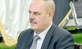 نقيب الصحفيين يقترح على رئيس الوزراء دمج كل الأوقاف الدينية بوزارة واحدة تقليصاً للنفقات