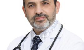 *د.هاني موسى استشاري تركيبات وتلبيسات الأسنان والحشوات التجميلية بمستشفيات الحمادي.. في حديث عن:*  *الذكاء الاصطناعي على كرسي الأسنان:*  *طبيب المستقبل أم وهم متطور؟*